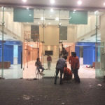 ติดตั้งประตูบานสวิง  ฉะเชิงเทรา - ร้านกระจกอลูมิเนียม ฉะเชิงเทรา