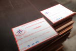 ไม้อัดเคลือบฟิล์มน้ำตาล - บริษัท สินเจริญ วีเนียร์ แอนด์ พลายวู้ด จำกัด