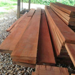 เสาวณีย์ ค้าไม้