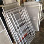 น้อยกระจกสุริยา