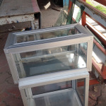 น้อยกระจกสุริยา