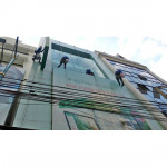 บริการทำความสะอาดกระจกอาคารสูง - บริษัท อินมายด์ คลีนเนอร์ เซอร์วิส จำกัด