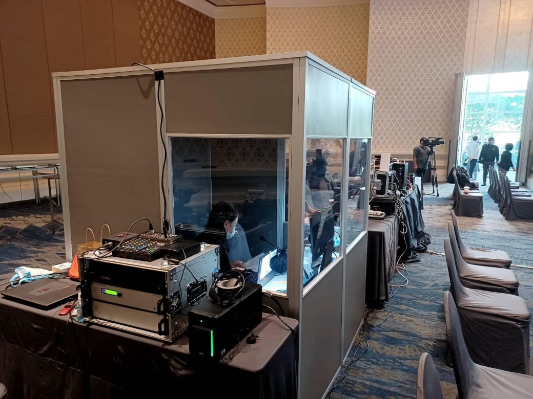 บริการล่ามแปลภาษาฉับพลัน บริการล่ามแปลภาษาฉับพลัน