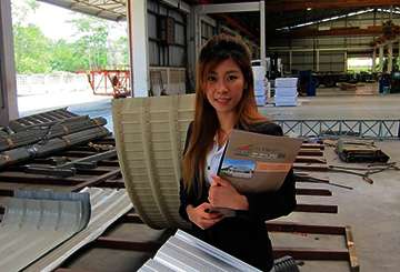  คุณนิสารัตน์ ฉันทวรวิจิตร บริษัท หาดใหญ่เม็ททัลชีทต์ จำกัด - ลงโฆษณา Thailand YellowPages